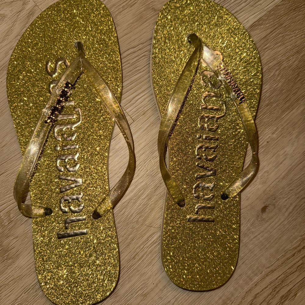 Women's Gold Sandals